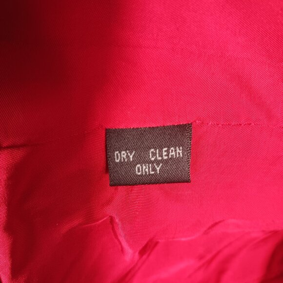 Linda Allard Ellen Tracy 8P Red Plaid Tweed Jacket Gold Buttons w/ Chain Classic - Picture 16 of 16